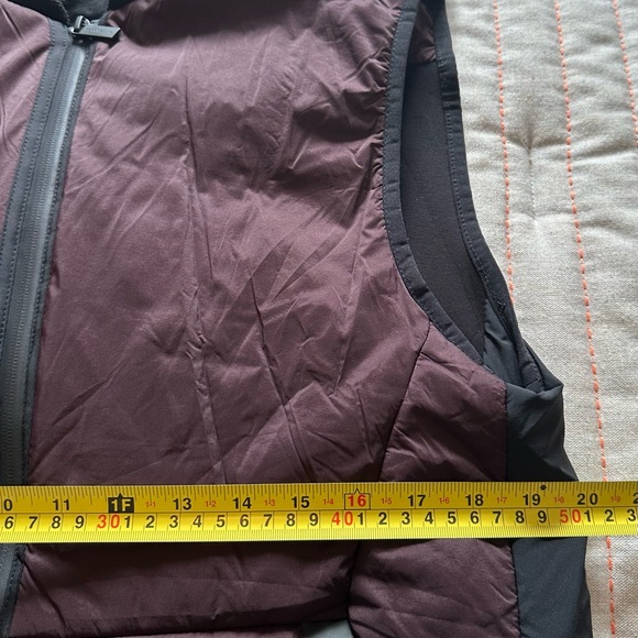 🧘 Perry Ellis Motion Vest Men’s Medium - Picture 6 of 9